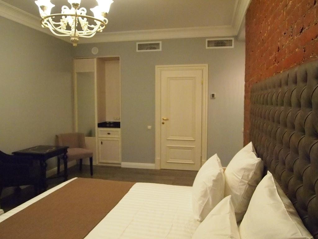 Двухместный (Стандартный двухместный номер с 1 кроватью или 2 отдельными кроватями) отеля Метрополис, Москва