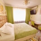 Семейный (Двухкомнатный стандарт 5***** звезд СПА), Отель Строгино Экспо
