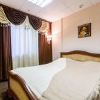 Двухместный (Комфортабельный двухместный номер «4» с 1 кроватью и собственной ванной комнатой), Мини-отель Фаб