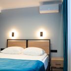 Семейный (Семейный номер «10» (для 5 взрослых)), Мини-отель Фаб