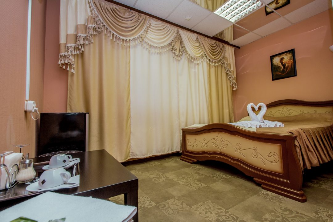 Двухместный (Двухместный номер эконом-класса с 1 кроватью и общей ванной комнатой #11), Мини-отель Фаб