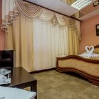 Двухместный (Двухместный номер эконом-класса с 1 кроватью и общей ванной комнатой #11), Мини-отель Фаб