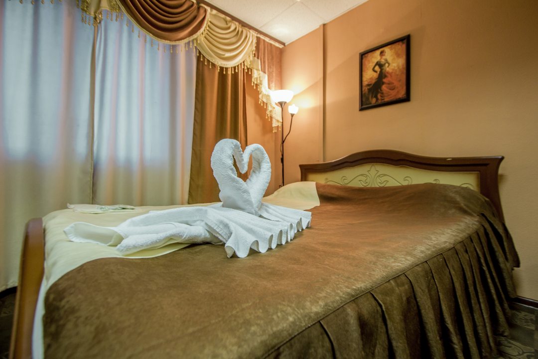 Семейный (Классический семейный номер «3» с собственной ванной комнатой), Мини-отель Фаб