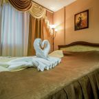 Семейный (Классический семейный номер «3» с собственной ванной комнатой), Мини-отель Фаб