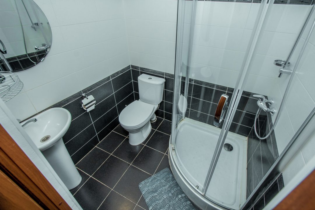 Семейный (Классический семейный номер «3» с собственной ванной комнатой), Мини-отель Фаб