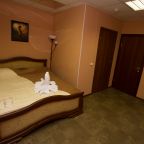 Двухместный (Комфортабельный номер «1» с собственной ванной комнатой), Мини-отель Фаб