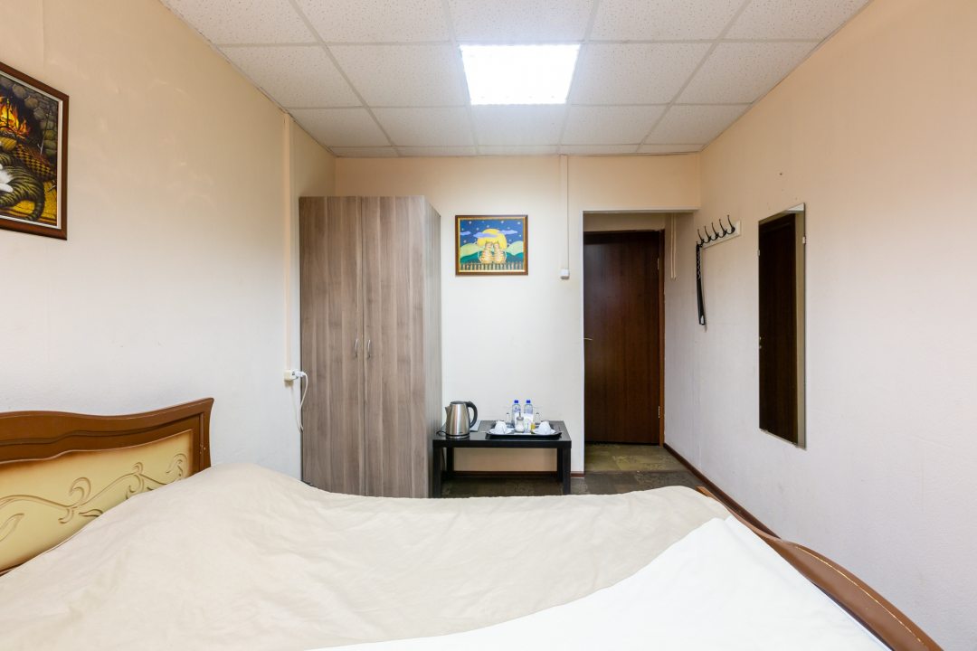 Двухместный (Двухместный номер «5» с 1 кроватью и собственной ванной комнатой), Мини-отель Фаб