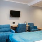 Двухместный (Стандартный двухместный номер с 1 кроватью, общей ванной комнатой и туалетом), Мини-отель Фаб