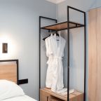 Сьюит (Люкс «2» с кроватью размера «king-size» и гидромассажной ванной), Мини-отель Фаб