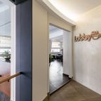 Работает круглосуточно для проживающих в гостинице