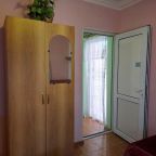 Трехместный (№6_Стандарт_1 эт), Гостевой дом Тихая гавань