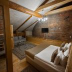 Двухместный (Улучшенный номер с 1 кроватью или 2 отдельными кроватями, без окна), Отель Маросейка 2/15