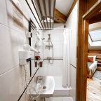 Двухместный (Стандартный Мансардный номер с 1 кроватью), Отель Маросейка 2/15