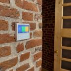 Люкс (Наполеон), Отель Маросейка 2/15