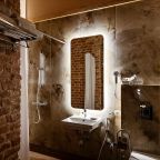 Двухместный (Улучшенный номер 1 этаж (без окна)), Отель Маросейка 2/15