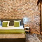 Двухместный (Улучшенный номер 1 этаж (без окна)), Отель Маросейка 2/15