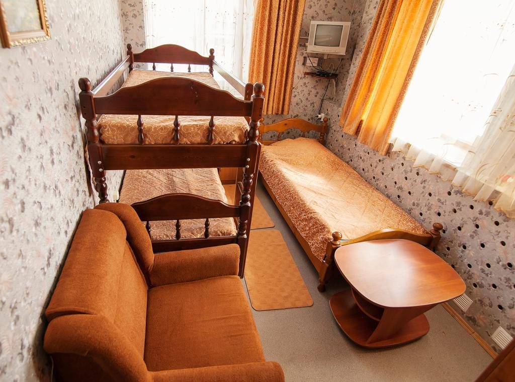 Двухместный (Бюджетный двухместный номер с 2 отдельными кроватями) отеля Лабиринт, Гороховец