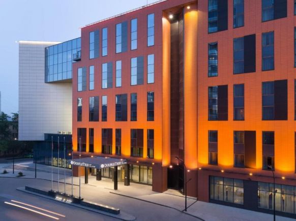 DoubleTree by Hilton Hotel Novosibirsk, Новосибирск