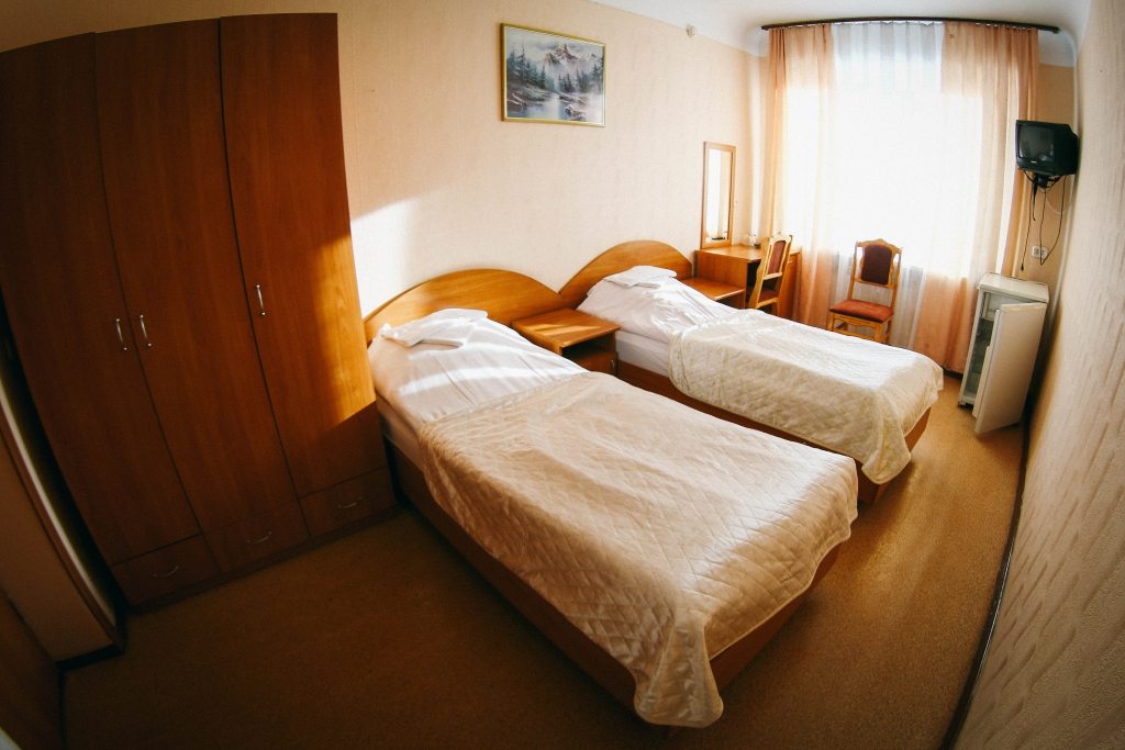 Двухместный (Койко-место в двухместном номере, 4 категория) гостиницы Северная, Новосибирск