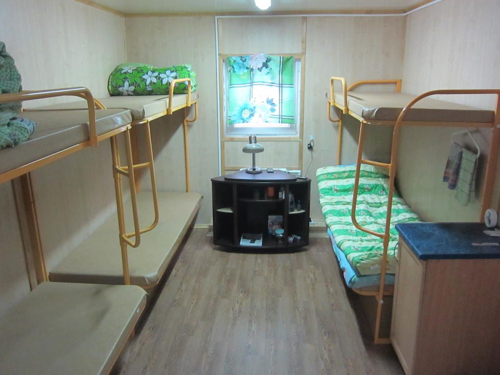 Номер (Кровать в общем 6-местном номере) хостела Уральский Дом, Заречный
