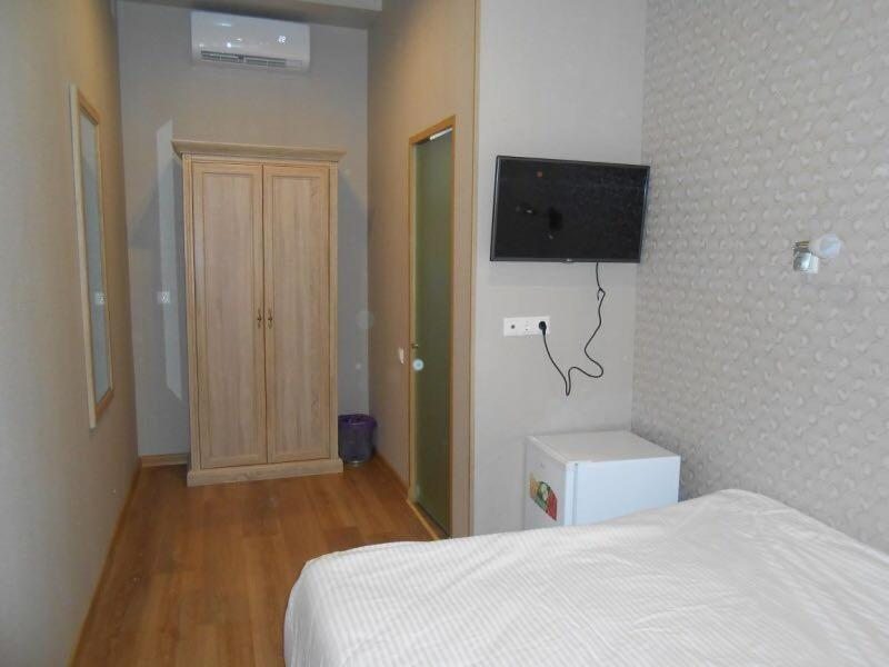 Двухместный (Бюджетный двухместный номер с 1 кроватью) отеля Family Inn, Сухум
