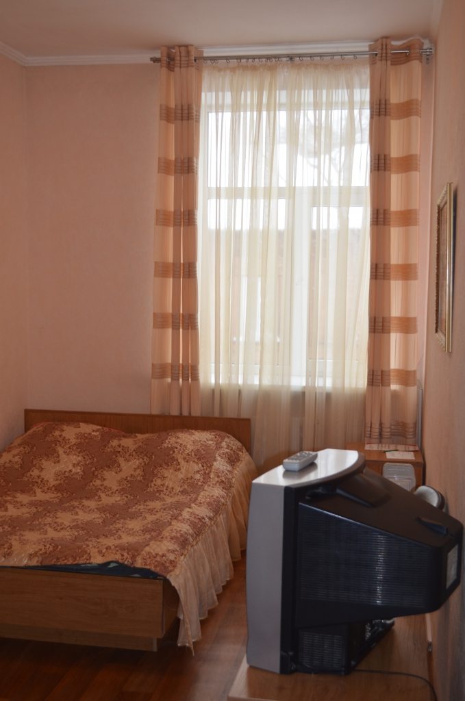 Двухместный (Стандарт, № 202, 204, 208) гостиницы Парк Отель, Оренбург