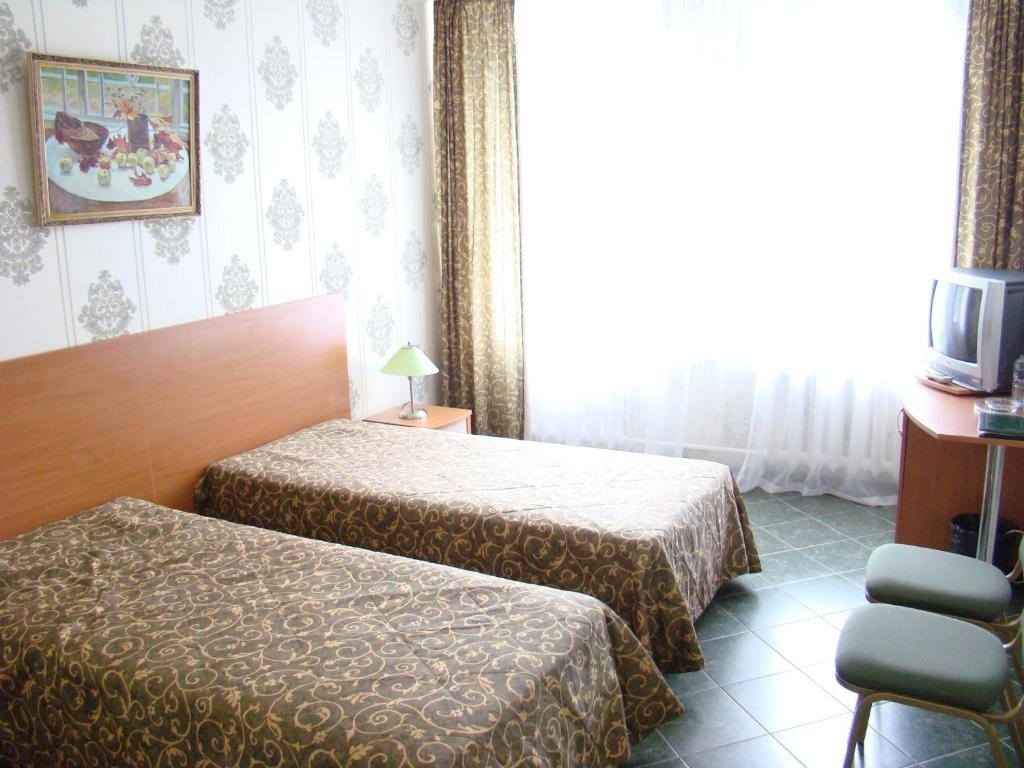 Двухместный (Двухместный номер эконом-класса с 2 отдельными кроватями) отеля Четыре сезона, Рязань