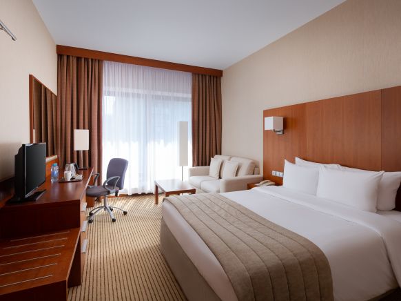 Фотография номера гостиницы HolidayHall Samara Hotel