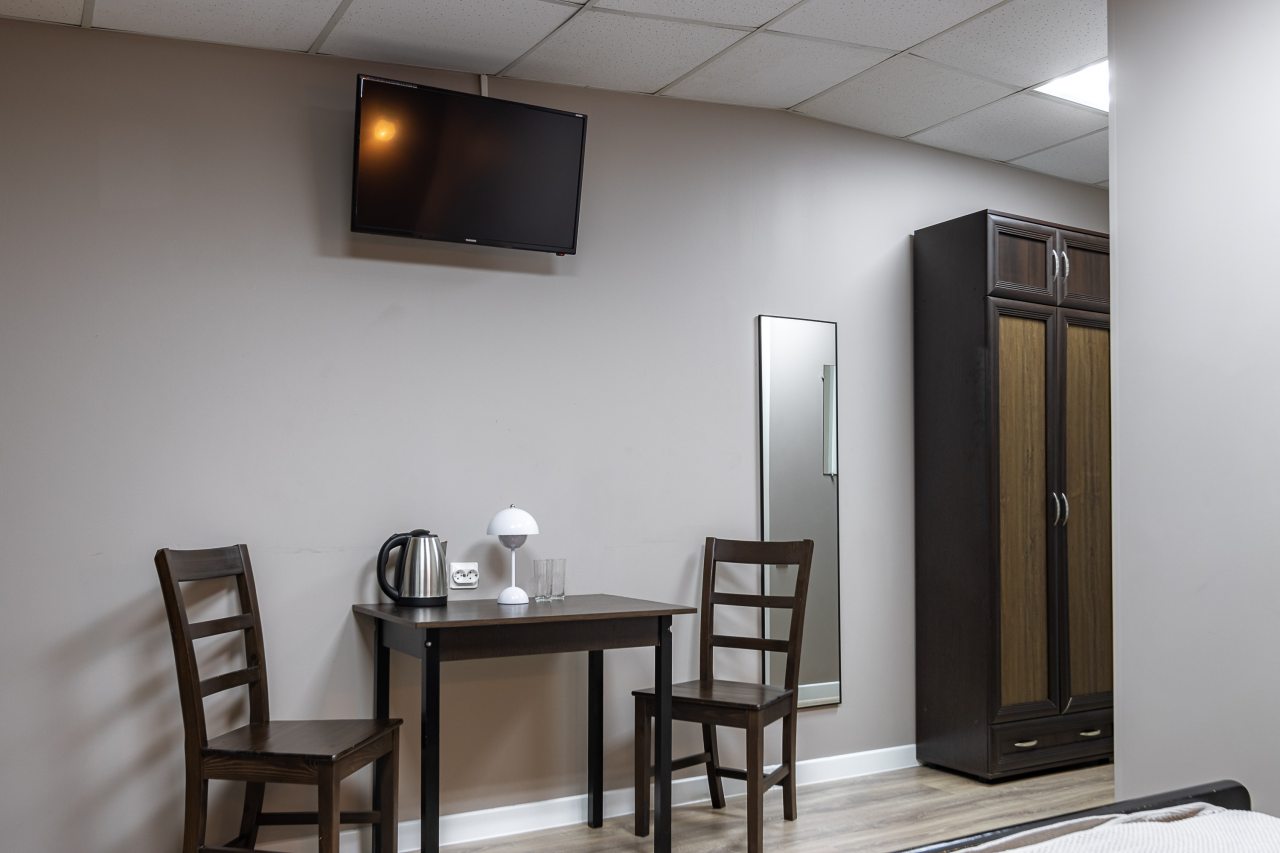 Двухместный (Улучшенный номер с 1 кроватью), Отель Номера в Гатчине