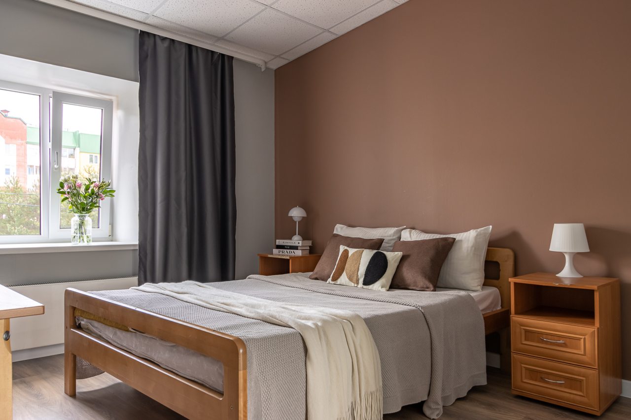 Двухместный (Номер с одной 2-х сп. кроватью и с удобствами в номере), Отель Номера в Гатчине