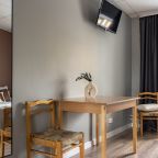 Двухместный (Номер с одной 2-х сп. кроватью и с удобствами в номере), Отель Номера в Гатчине