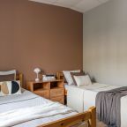 Двухместный (Стандартный  номер с 2 кроватями и собственной ванной), Отель Номера в Гатчине