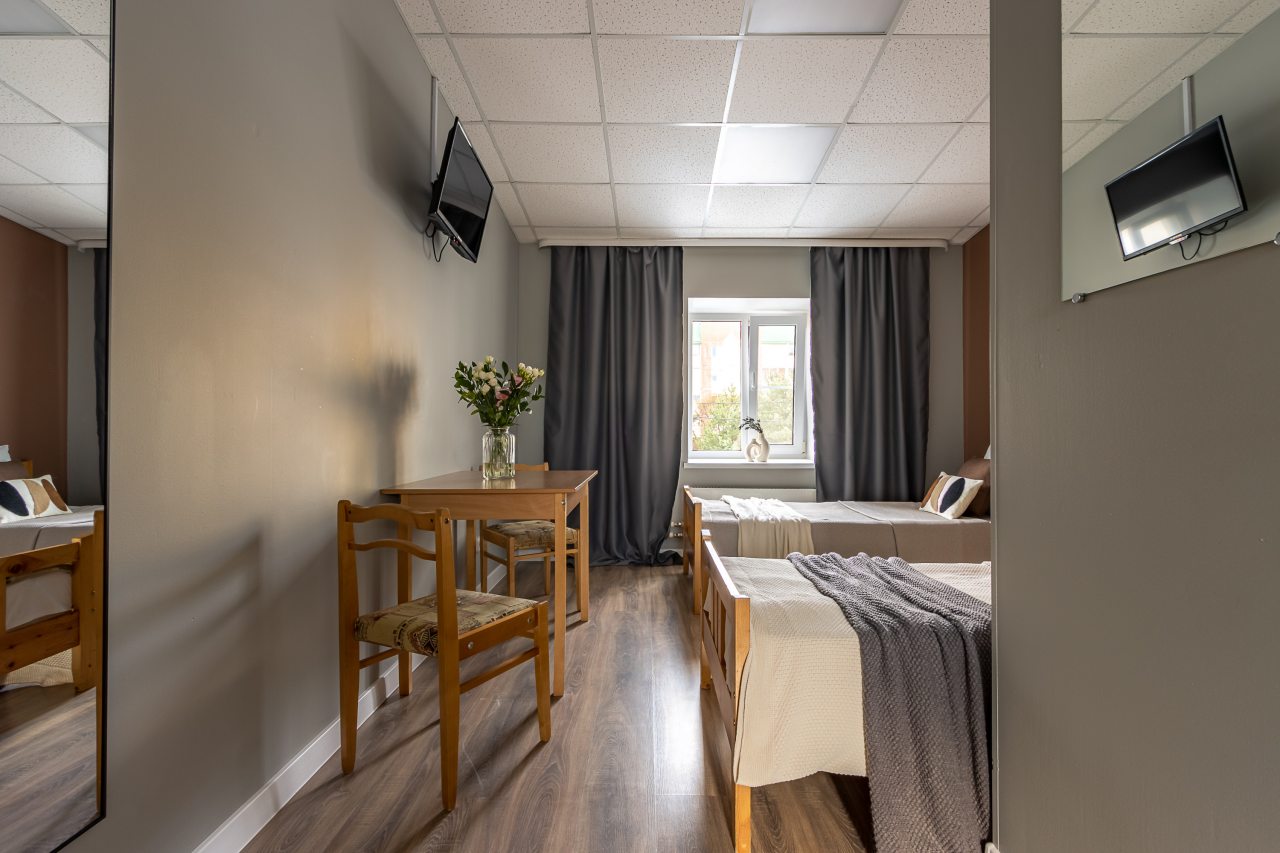 Двухместный (Стандартный  номер с 2 кроватями и собственной ванной), Отель Номера в Гатчине