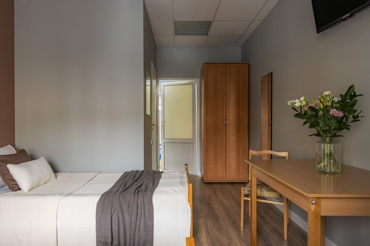 Двухместный (Стандартный  номер с 2 кроватями и собственной ванной), Отель Номера в Гатчине