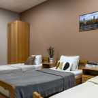 Трехместный (Трехместный номер с общей ванной комнатой), Отель Номера в Гатчине