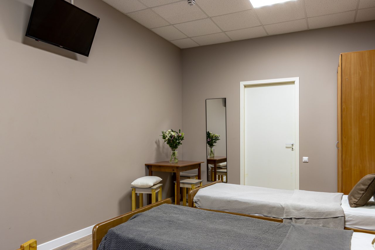 Трехместный (Трехместный номер с общей ванной комнатой), Отель Номера в Гатчине