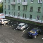 Парковка, Гостиница Атом