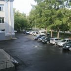 Парковка, Гостиница Атом