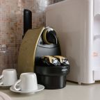 Люкс, Гостиница Атом