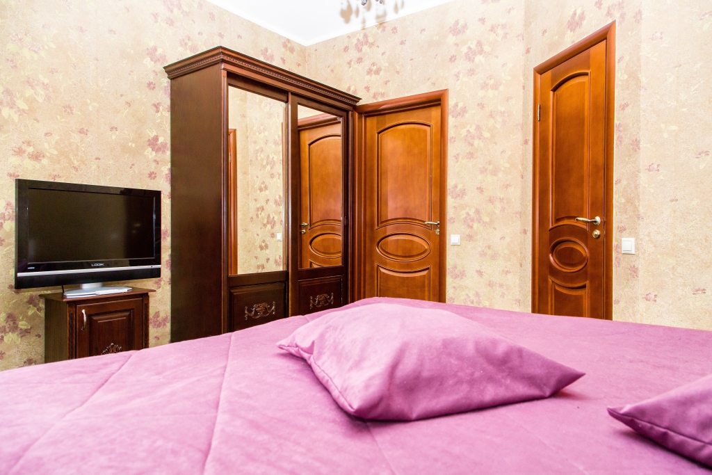 Двухместный (Двухместный номер Делюкс с 1 кроватью и душем) гостиницы Малаховский очаг, Малаховка