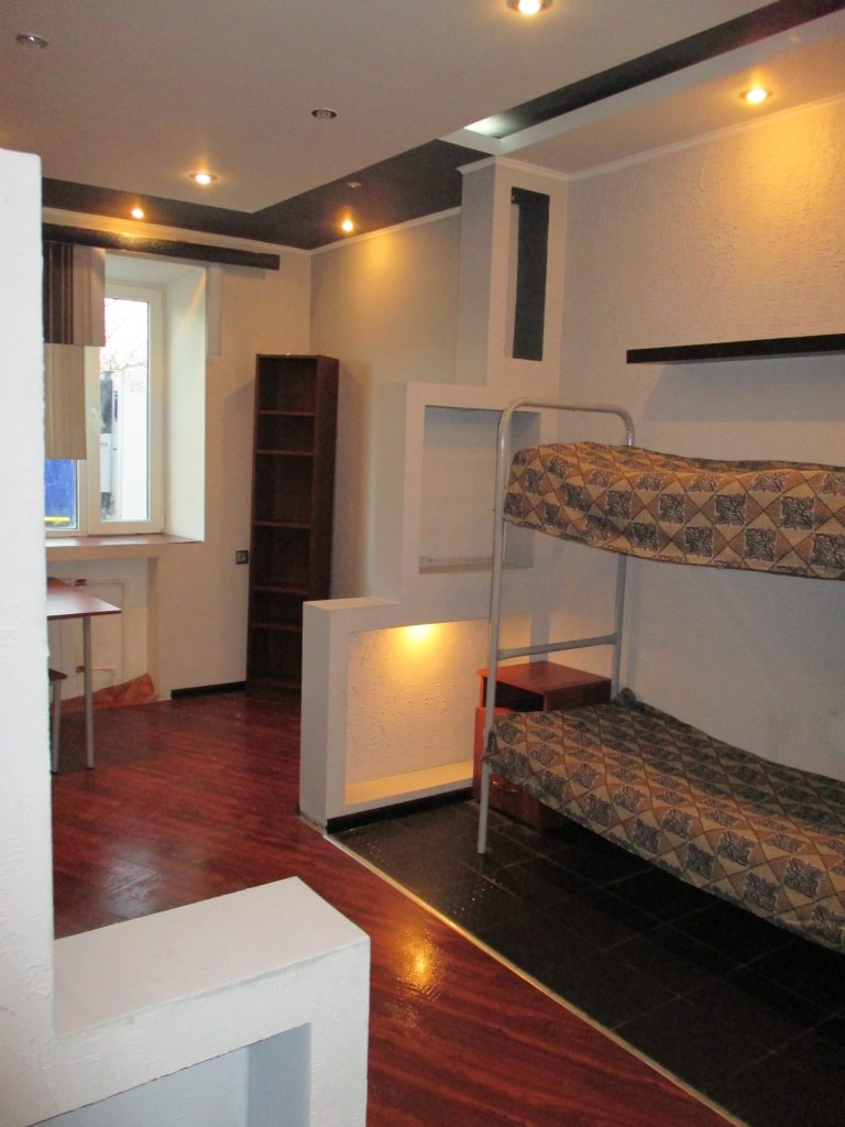 Шестиместный (Верхнее койко-место в 6-местном номере Стандарт для мужчин) гостиницы Румотель, Малаховка