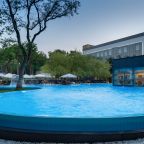 Всесезонный подогреваемый бассейн с морской водой, Приморье Grand Resort Hotel