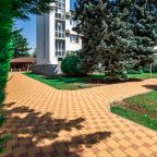 Сад, База отдыха Приморский