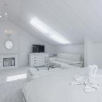 Люкс (Honeymoon Room), Гостиничный комплекс Яр