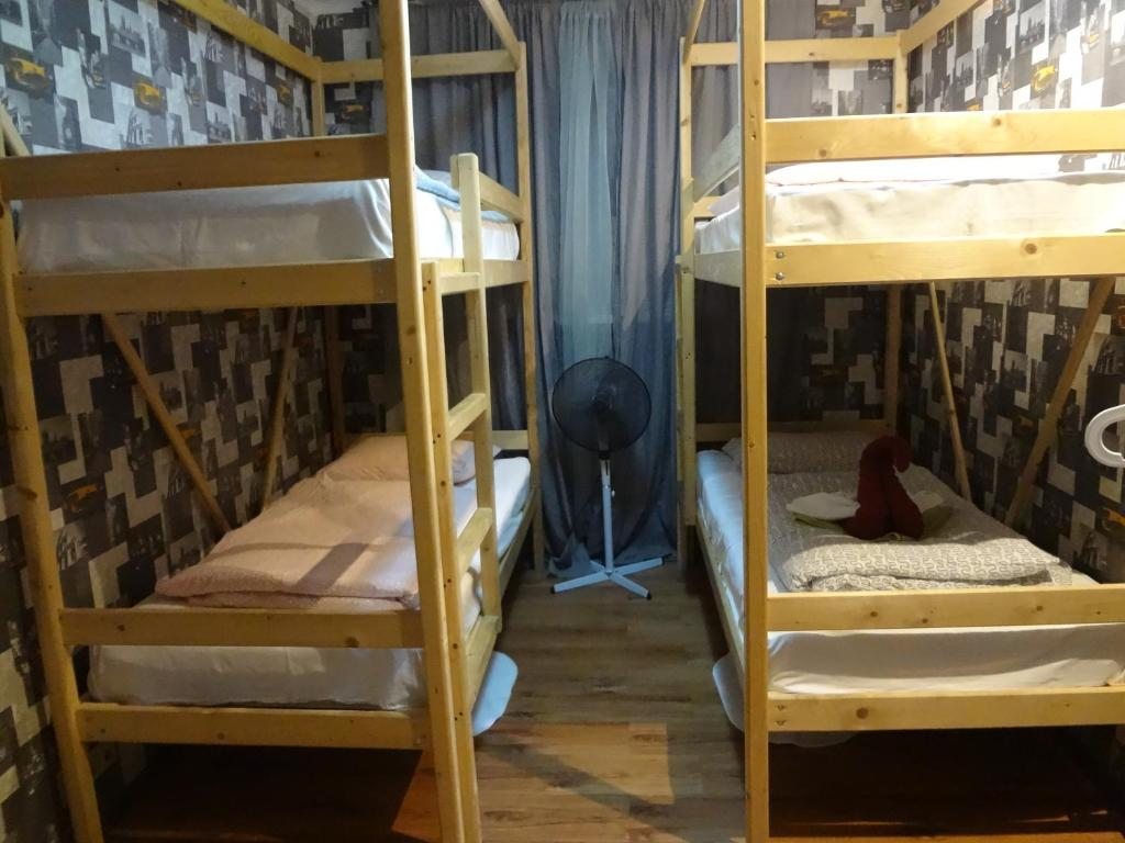 Номер (Кровать в общем 4-местном номере для мужчин и женщин) хостела Littlehotel, Москва