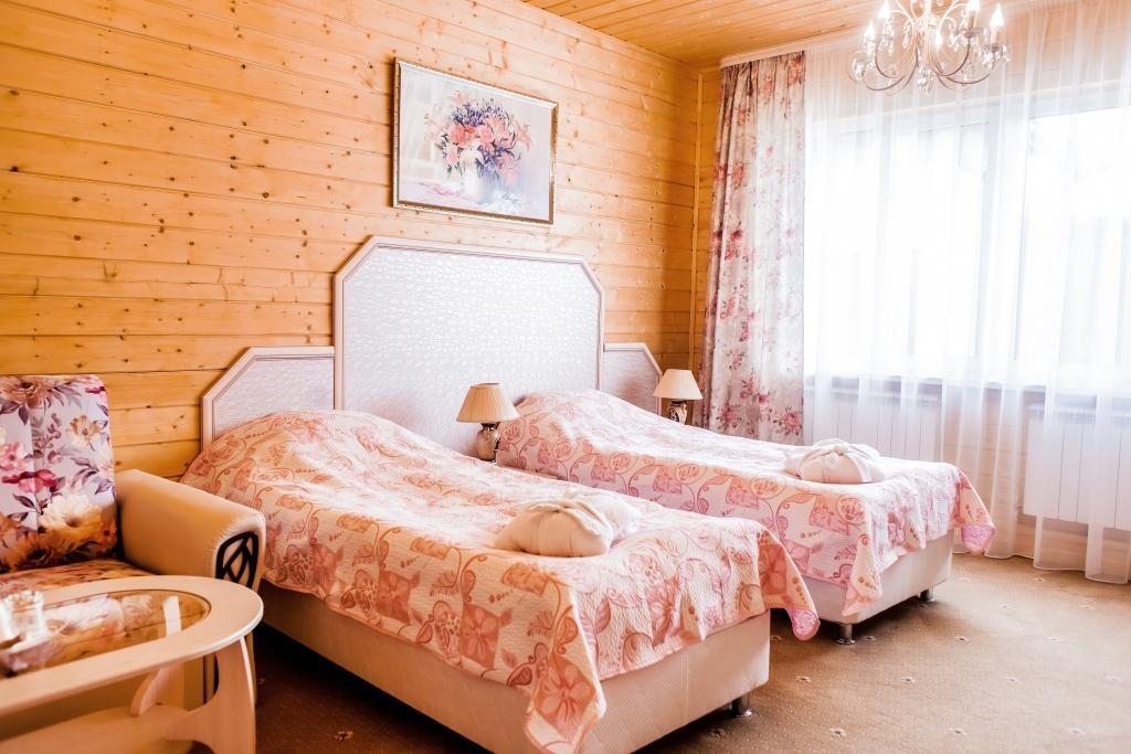 Двухместный (В домике с 2 отдельными кроватями) отеля Бережки-Холл, Егорьевск