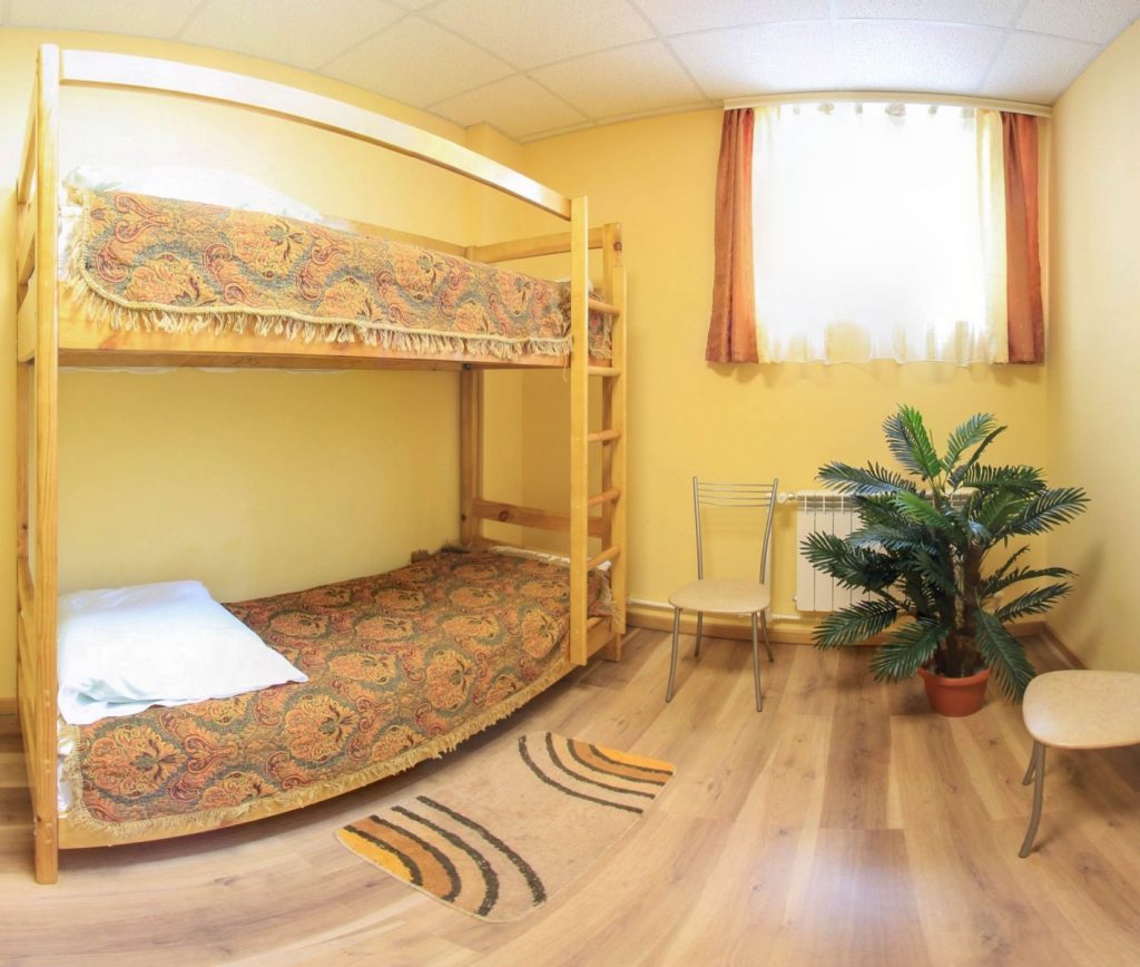 Шестиместный (Койко-место в 6-местном общем номере) отеля и хостела Домино, Егорьевск