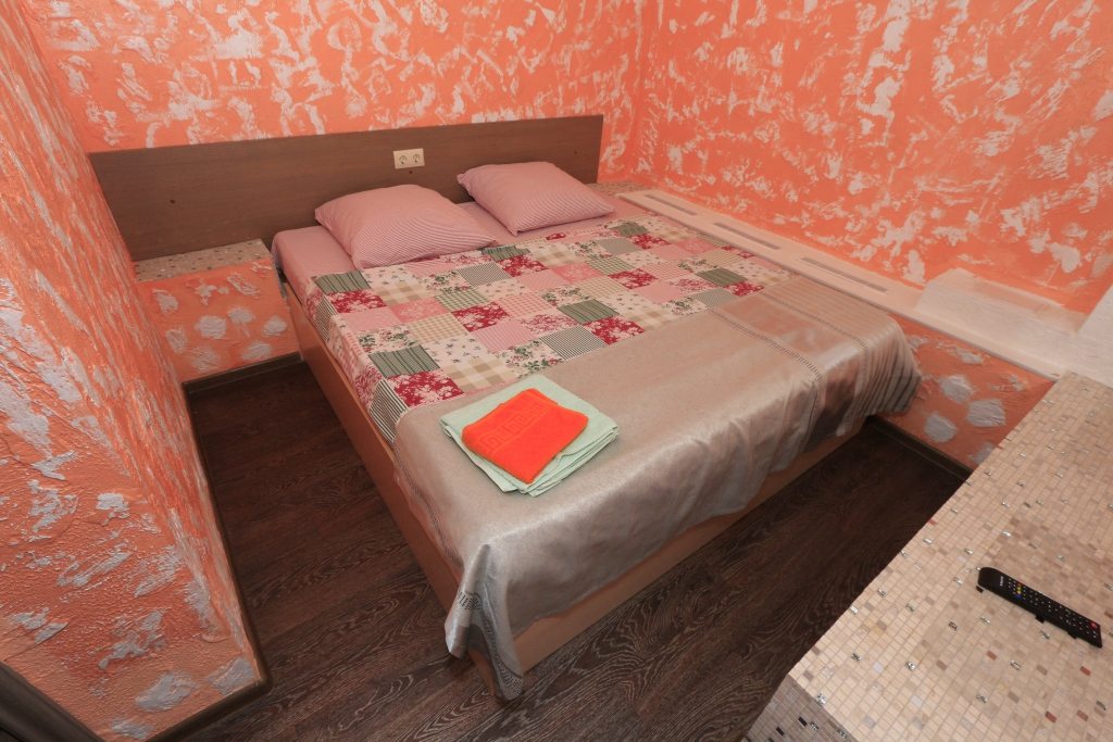 Двухместный (Без окна, С одной двуспальной кроватью) гостиницы Таормина, Иркутск