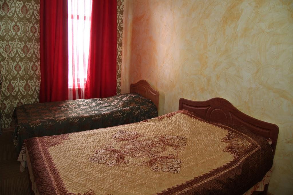 Люкс (3-комнатный) гостиницы Дворик на Ямской, Можайск