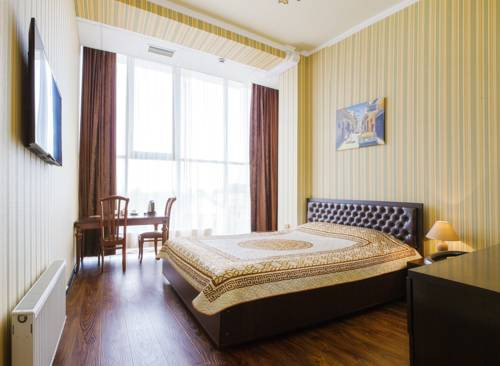 Двухместный (Стандарт с двуспальной кроватью) отеля Айсберг, Буденновск